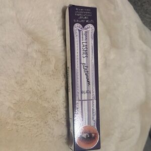 tarte Lights, Camera, Lashes Mascara Platinum in Black (value $28)